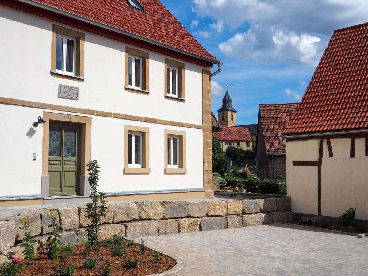 Gruener Baum * Seinsheim